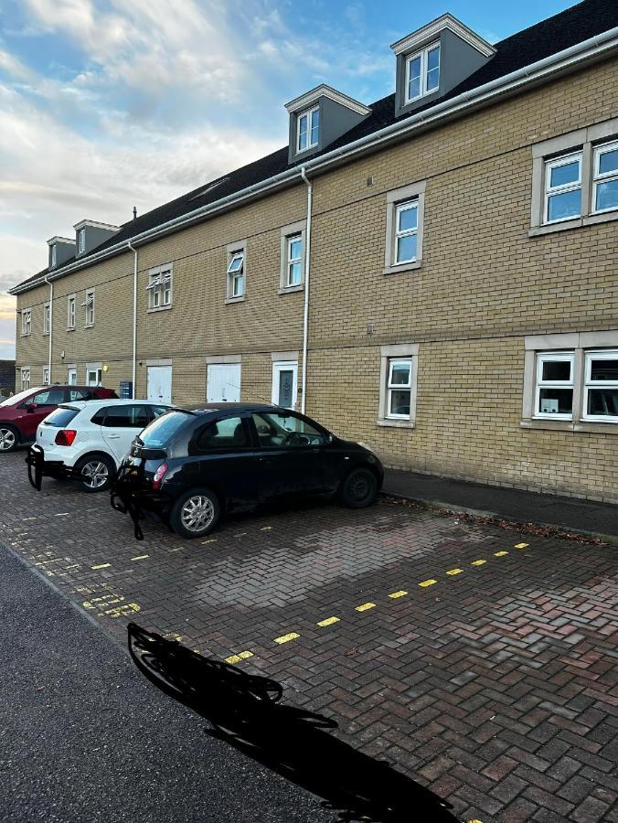 Kent, Dartford Station Apartments Exteriör bild